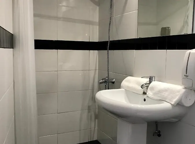 Firmeza 358 - Street Level